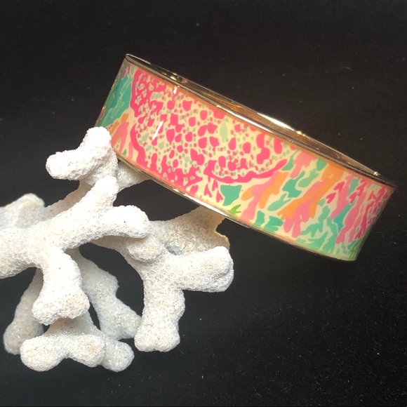 Lilly Pulitzer Jewelry - Lilly Pulitzer Aquatic Hinged Bangle Bracelet
